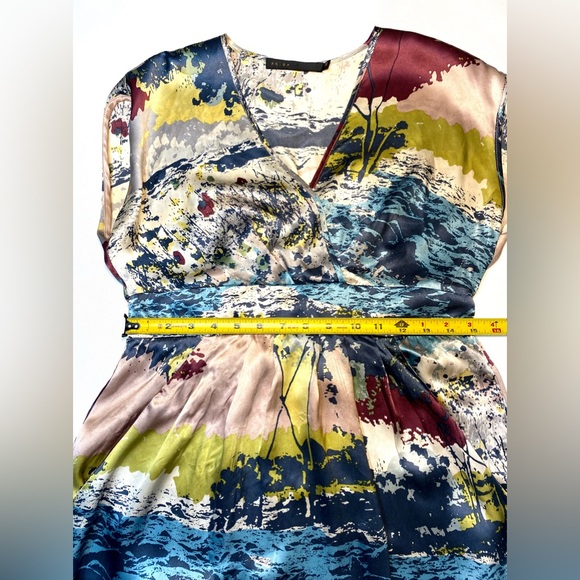 Akiko Silk Pockets Midi Empire Waist Dress - Picture 9 of 14